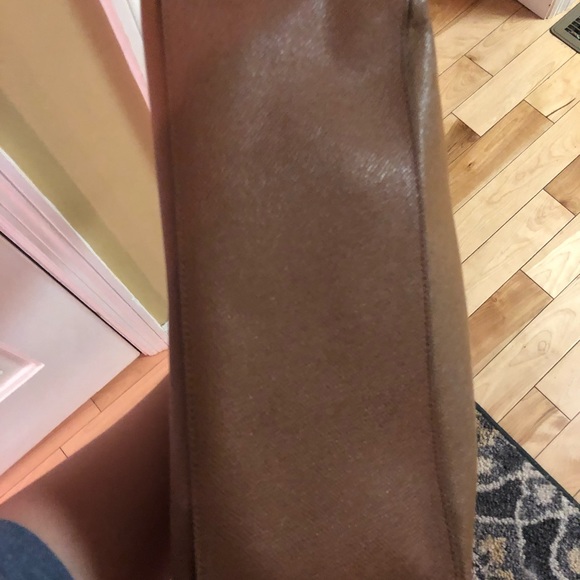 Coach City Zip Tote - Picture 5 of 8